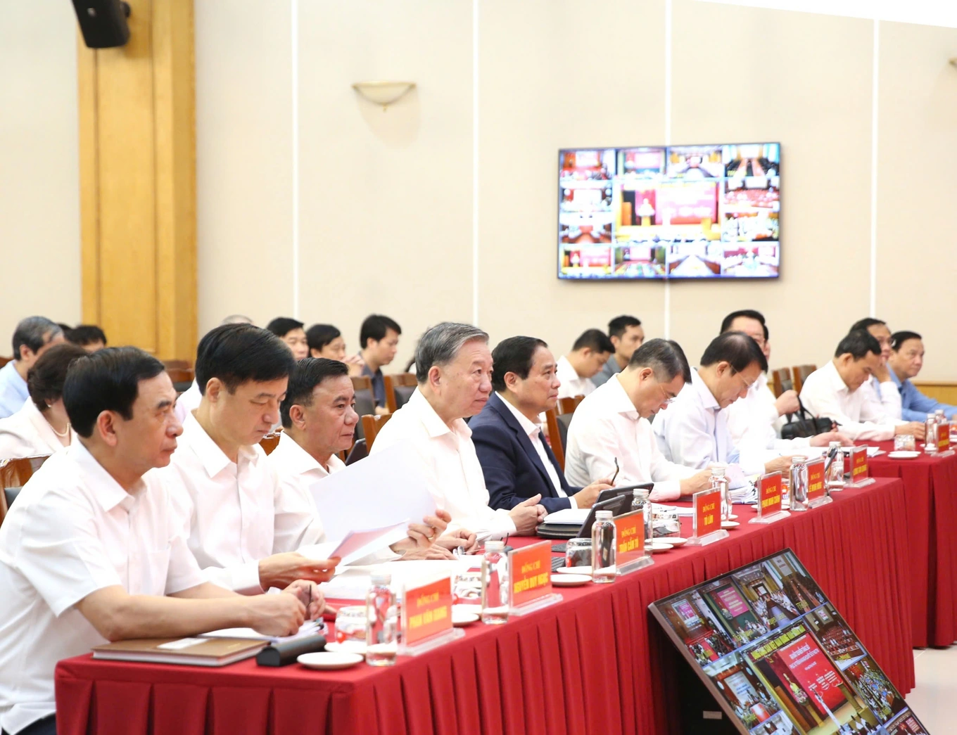 ra-mat-3-nen-tang-so-phuc-vu-trien-khai-nghi-quyet-57-cua-bo-chinh-tri