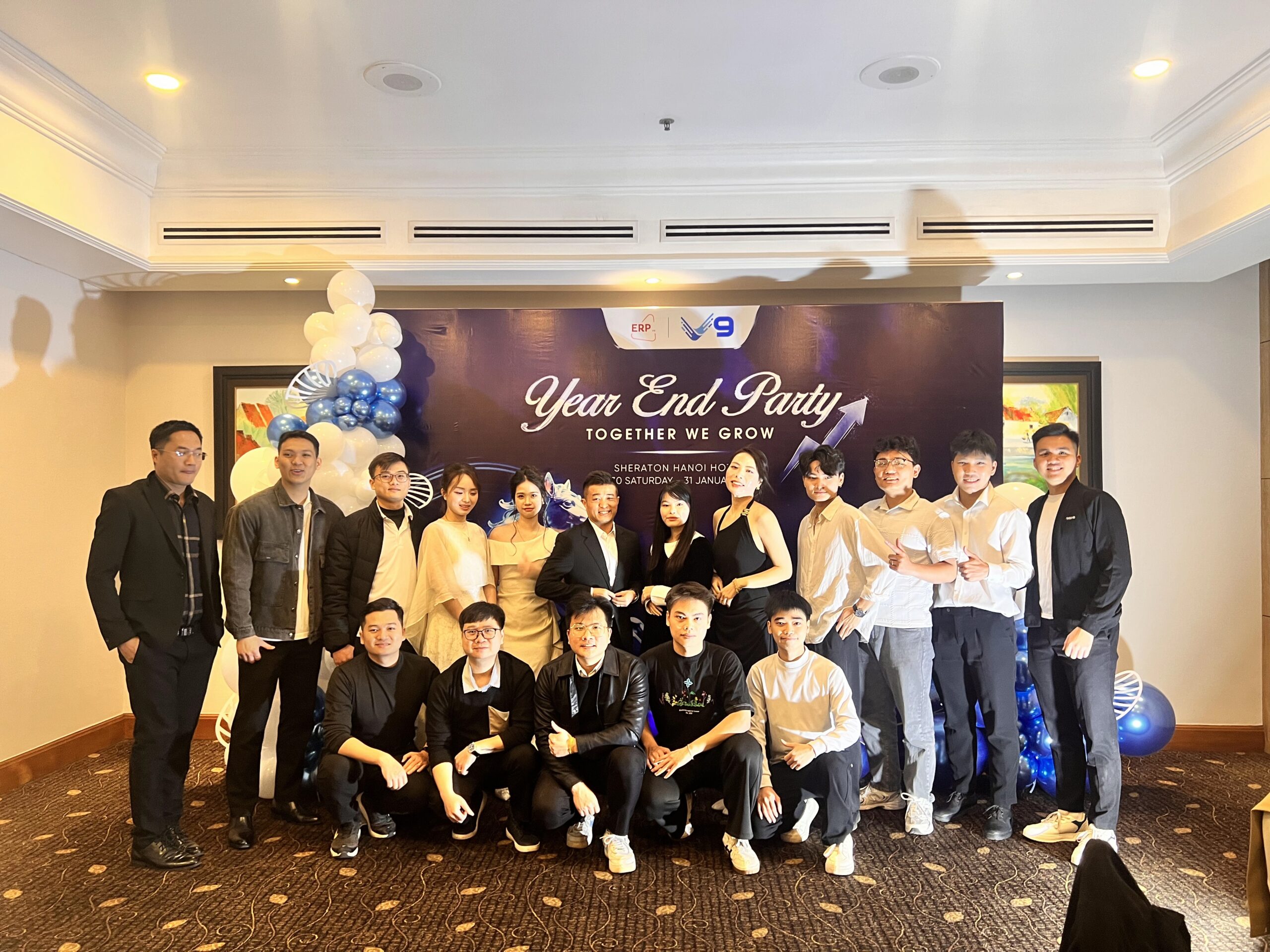 Tiệc tất niên 2025 – V9 khép lại một năm nhiều thử thách, mở ra hành trình mới đầy hứa hẹn 🎉