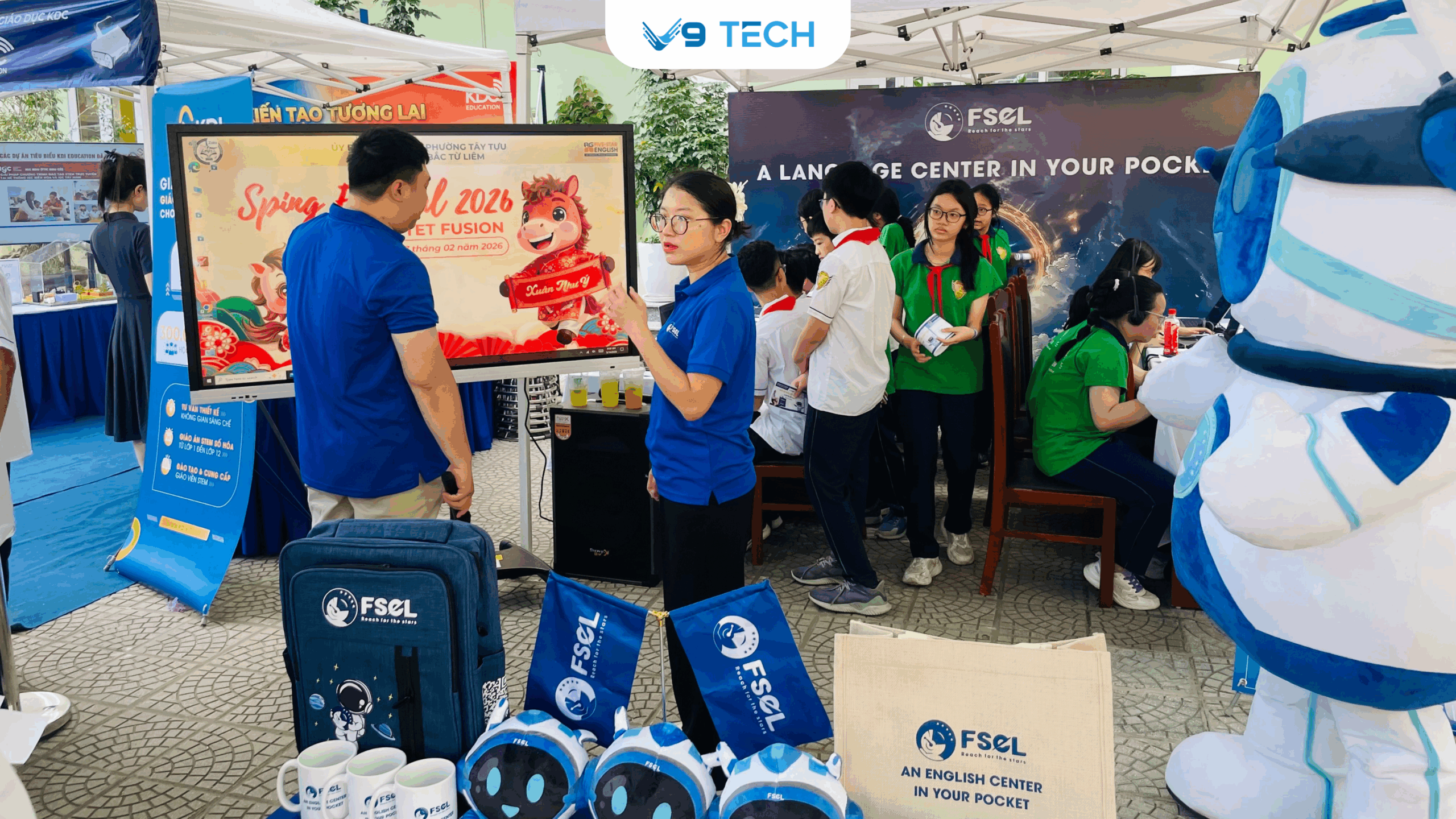 V9 Tech đồng hành cùng ngày hội Khoa học công nghệ, đổi mới sáng tạo và chuyển đổi số ngành GD&ĐT phường Xuân Phương năm học 2025 – 2026 7 Gian hàng tại ngày hội Khoa học công nghệ, đổi mới sáng tạo và chuyển đổi số ngành GD&ĐT